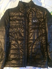 Осенняявесення курта Emporio Armani