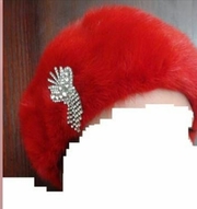 Новый норковый красный берет